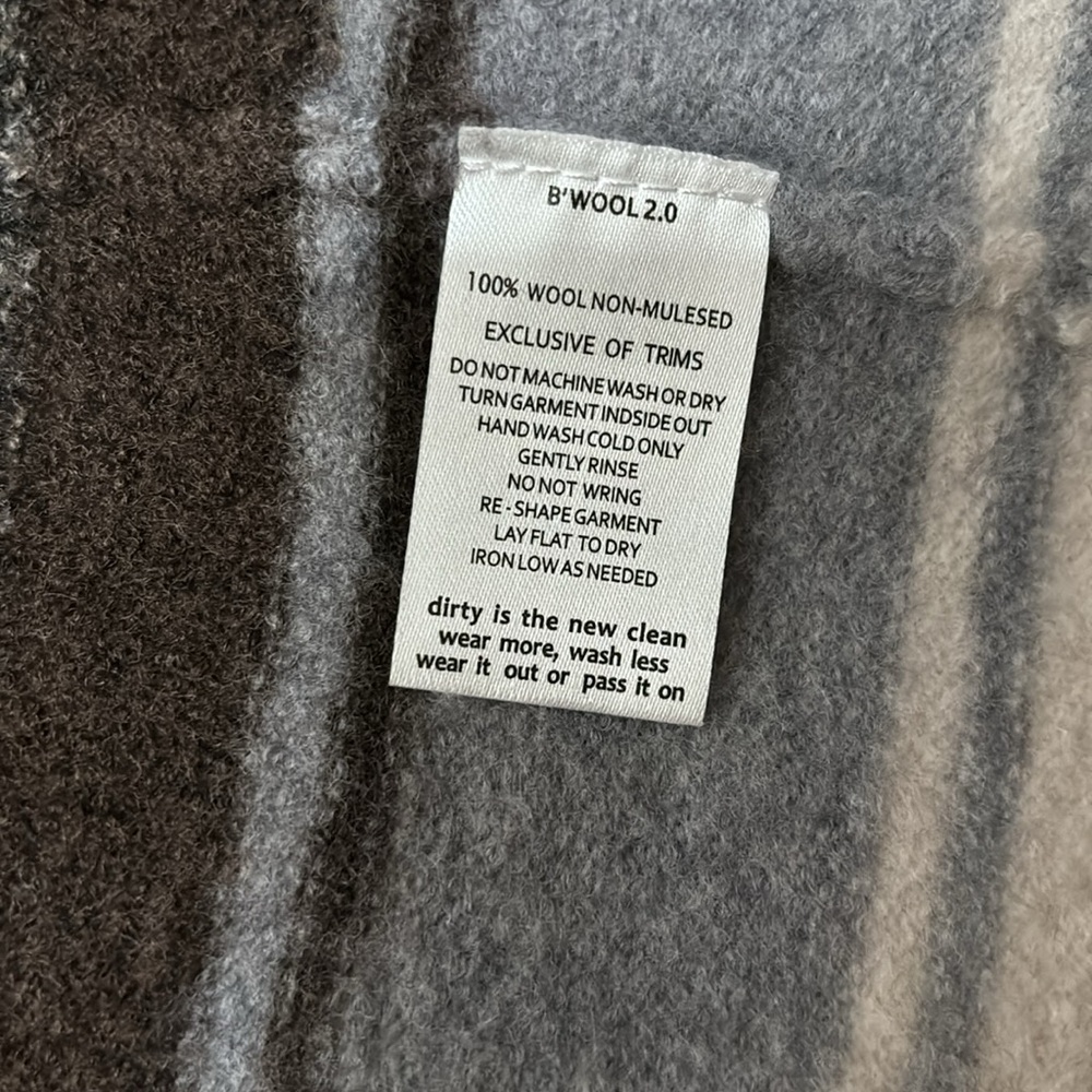 TOAD & CO Heartfelt Wool Hooded Sweater. Size small - Picture 5 of 9